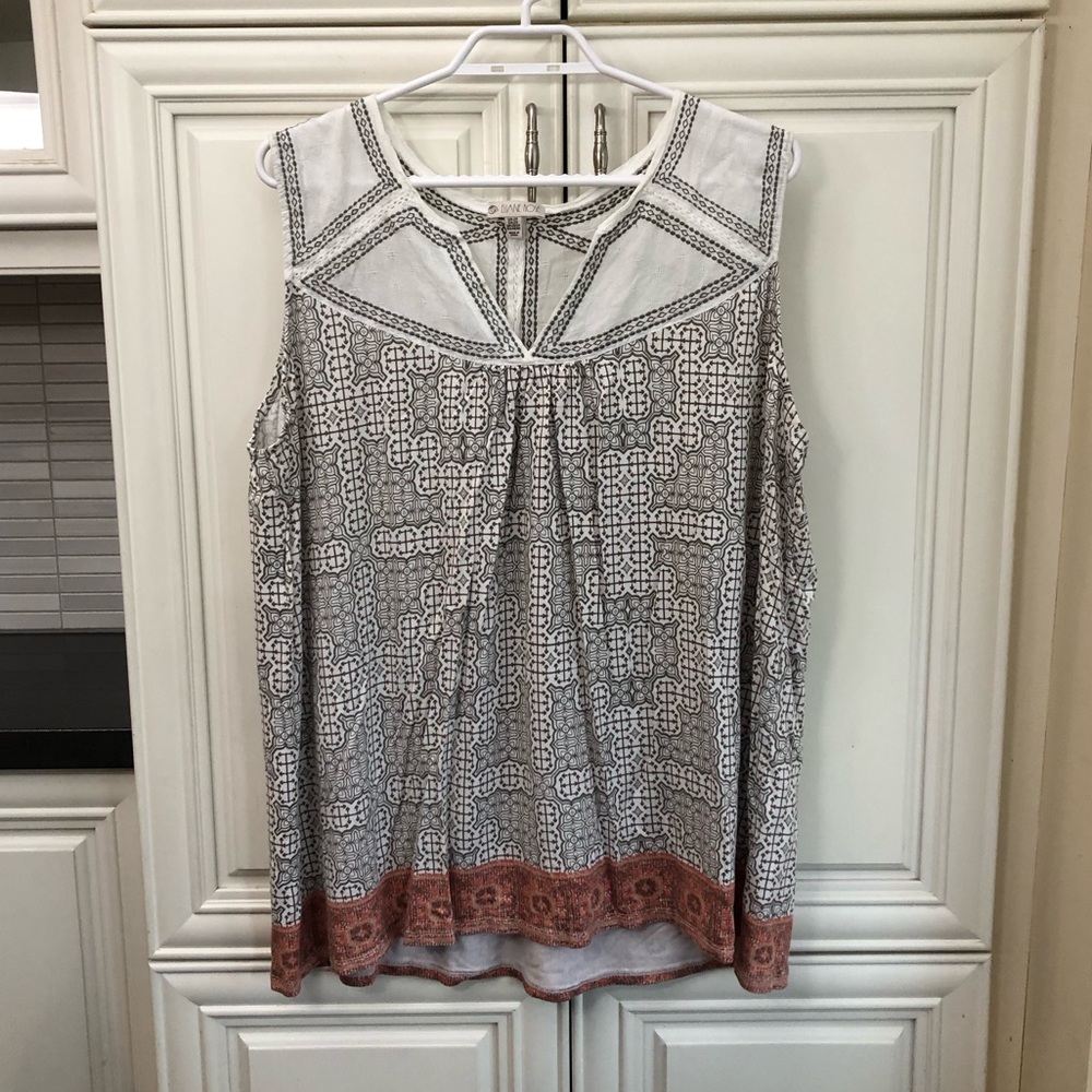 SIZE 2X - Eliane Rose ladies sleeveless top